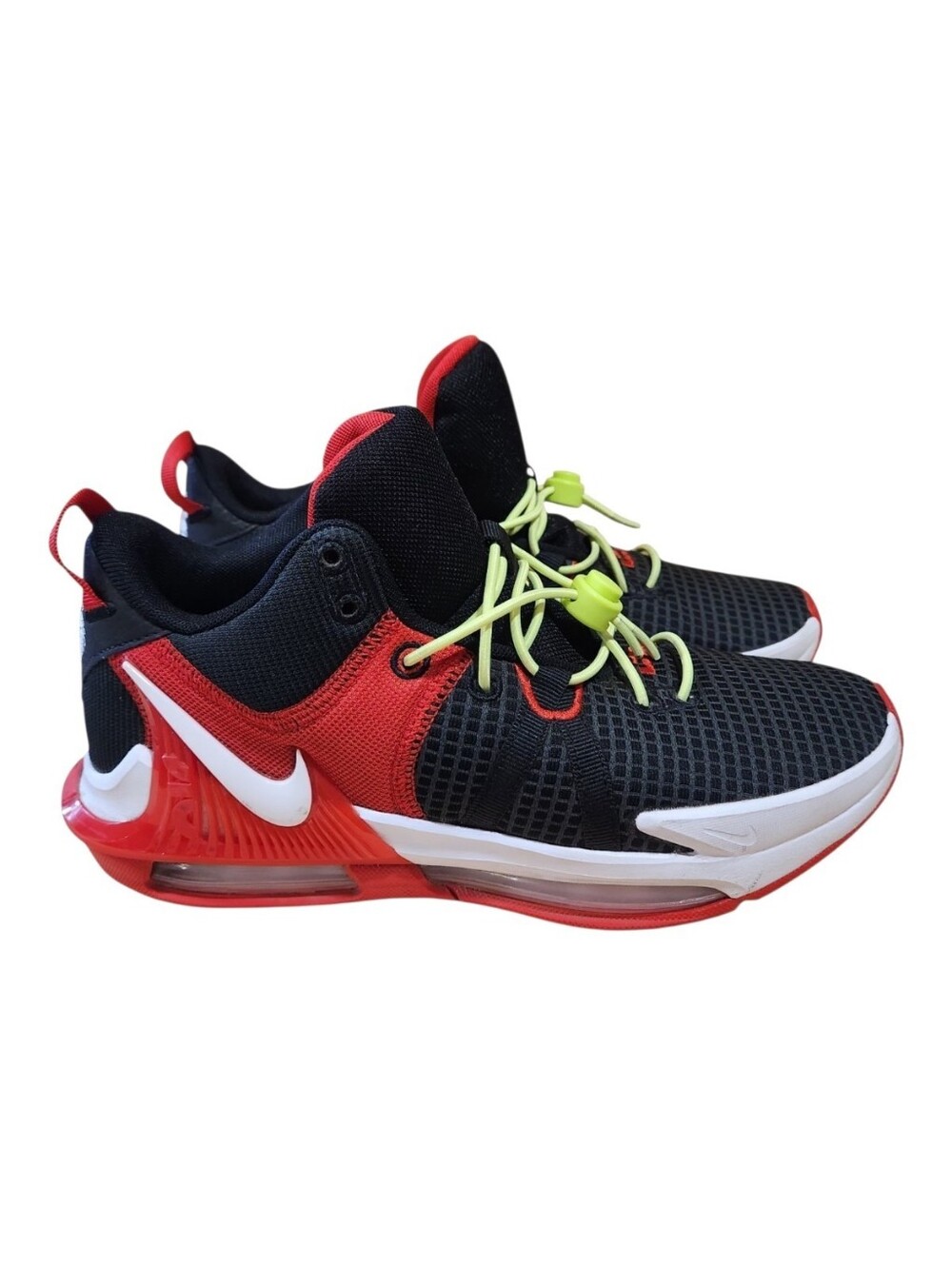 Nike LeBron Witness 7 VII Bred Black Red White  Men's Size 8 Basketball